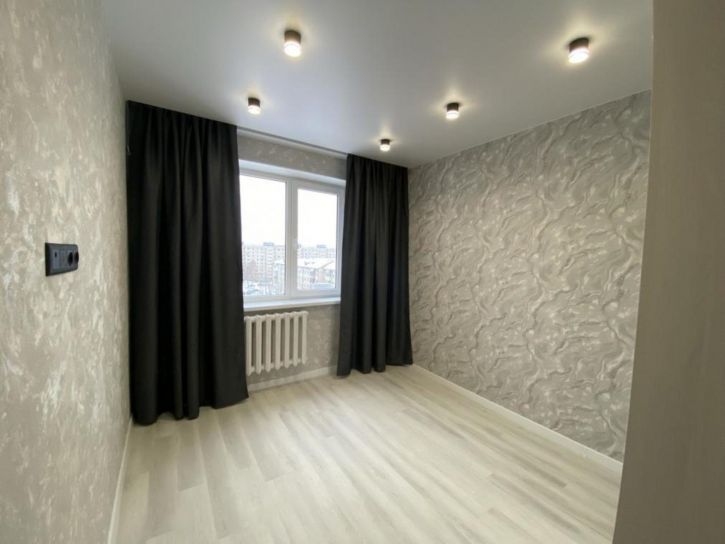 2-комн квартира Широтная, 81