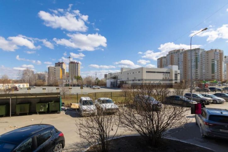 4-комн квартира Солнечный проезд, 7
