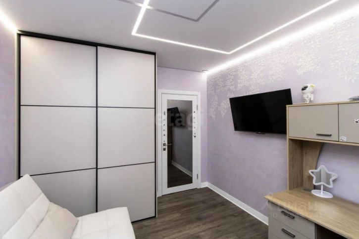 2-комн квартира Харьковская, 72А