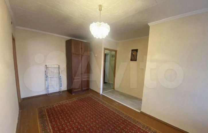 3-комн квартира Революции, 2