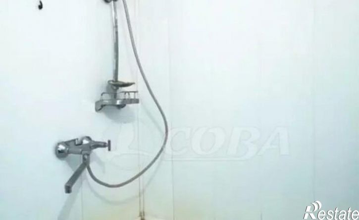 3-комн квартира ул Домостроителей, 18,  д. 18