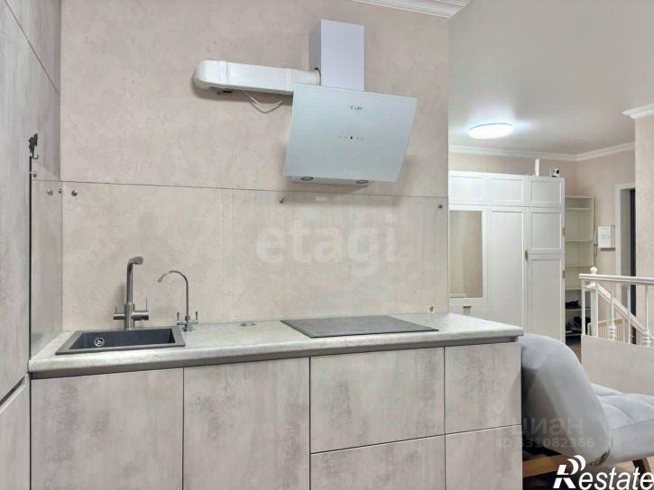 4-комн квартира ул Тимофея Чаркова, 81 2,  д. 81 2,  к. 2