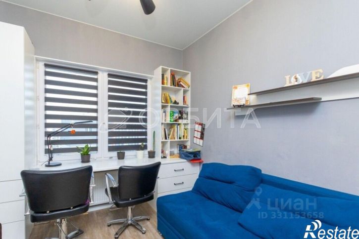 3-комн квартира улица Героев Сталинградской битвы, 7,  д. 7