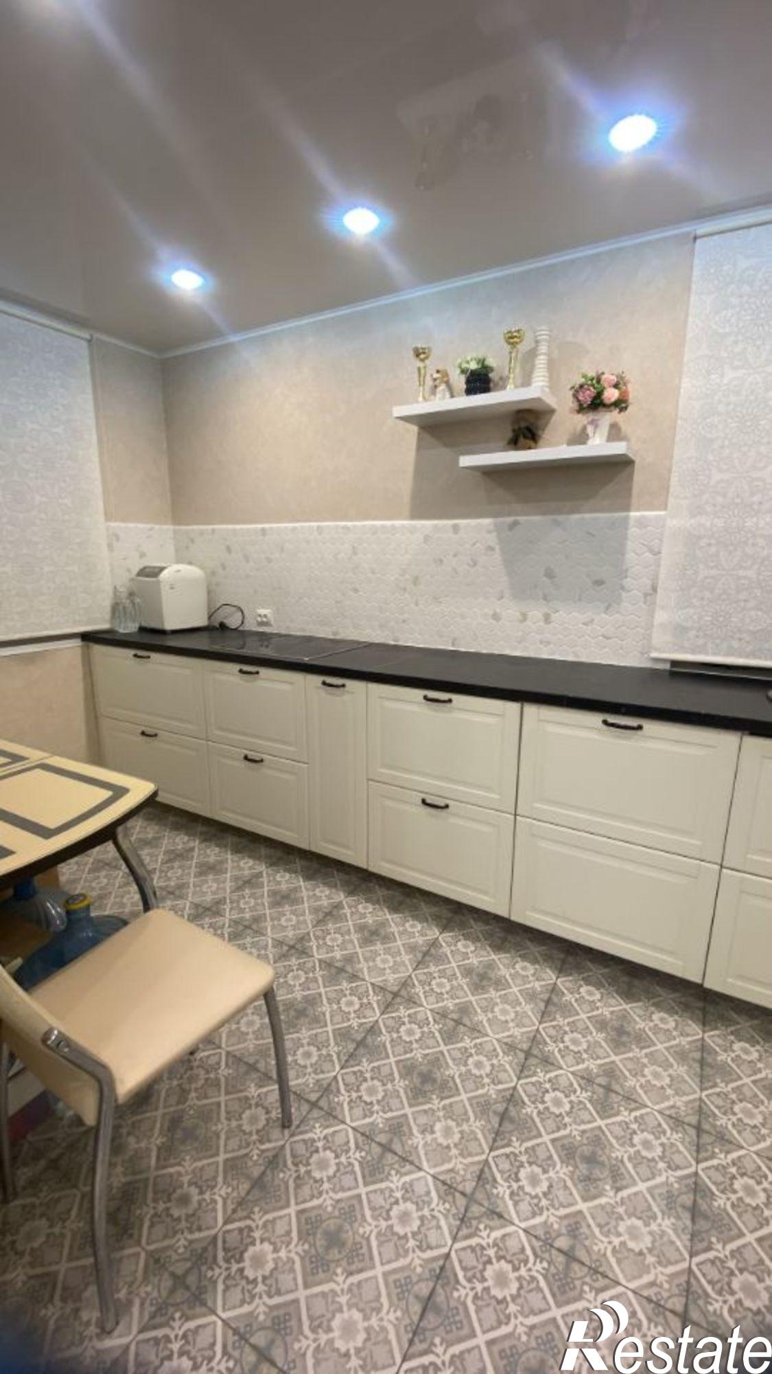 Купить дачу, дом, коттедж за 23 900 000 рублей на Шоссейная улица, 17
