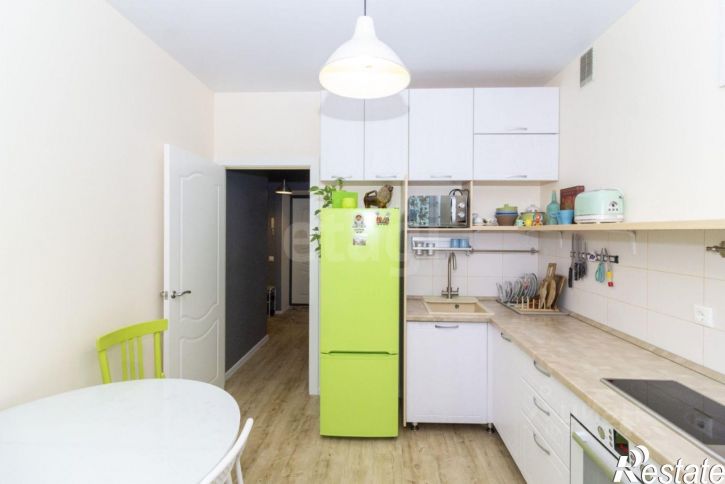 2-комн квартира ул Мельникайте, 142а,  д. 142а