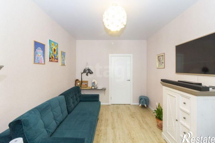 2-комн квартира ул Мельникайте, 142а,  д. 142а
