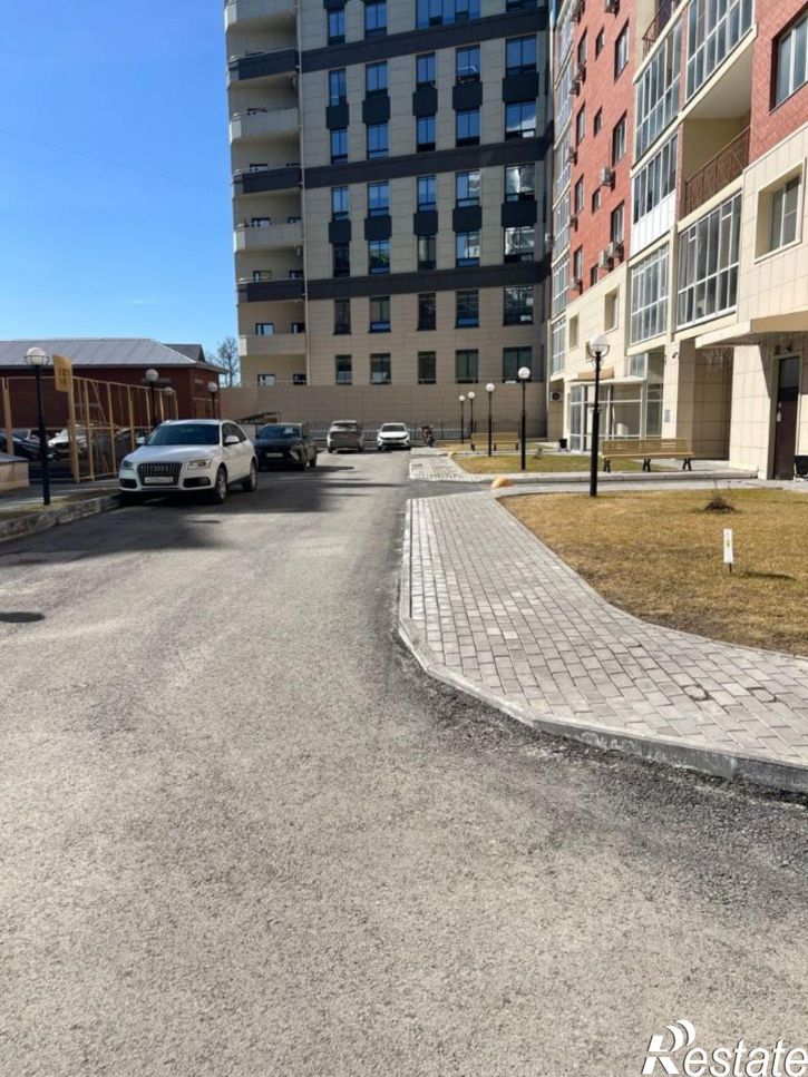 3-комн квартира ул Кузнецова, 15,  д. 15