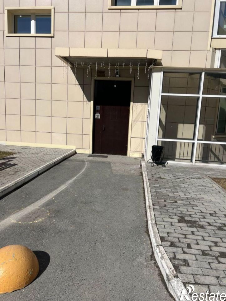 3-комн квартира ул Кузнецова, 15,  д. 15