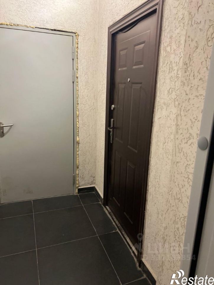 3-комн квартира ул Кузнецова, 15,  д. 15