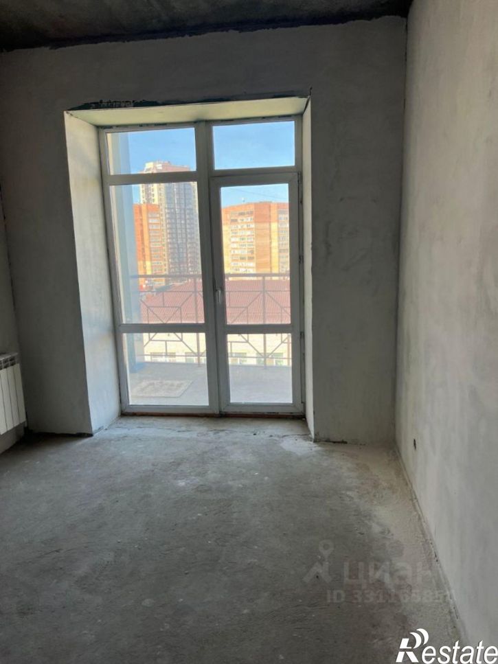 3-комн квартира ул Кузнецова, 15,  д. 15
