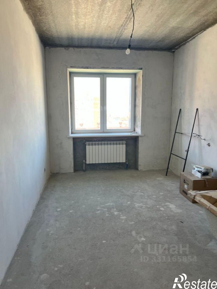 3-комн квартира ул Кузнецова, 15,  д. 15