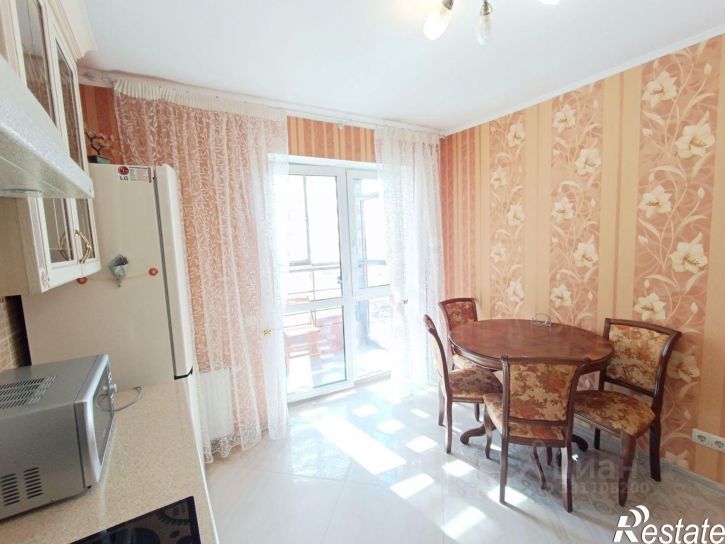 3-комн квартира ул Газовиков, 63,  д. 63