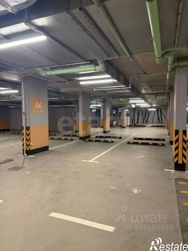 Гараж/парковка улица Станкостроителей, 10,  д. 10