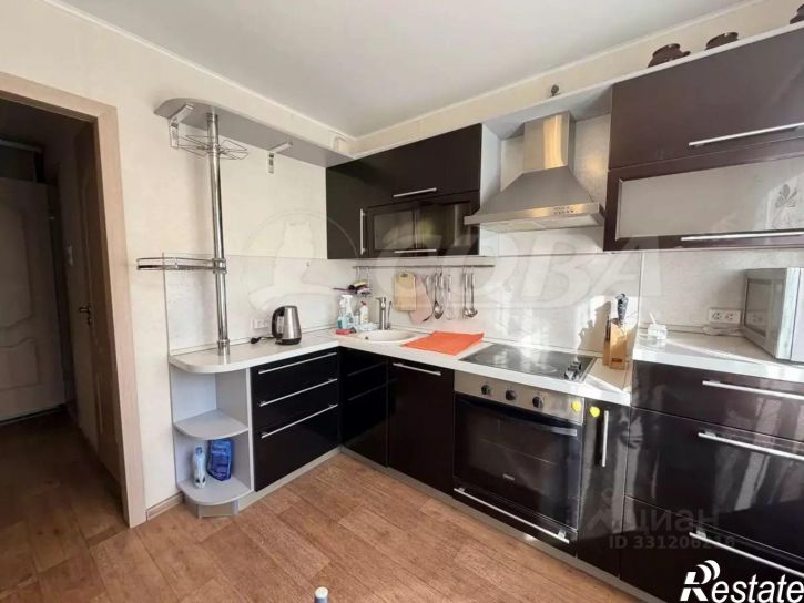 2-комн квартира улица Красных Зорь, 2,  д. 2