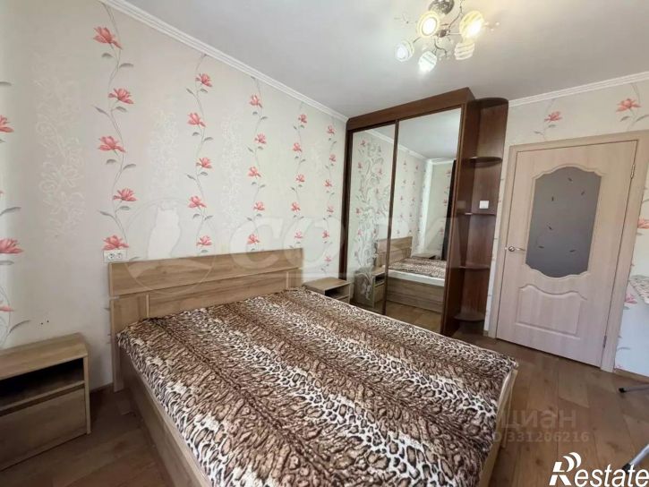 2-комн квартира улица Красных Зорь, 2,  д. 2