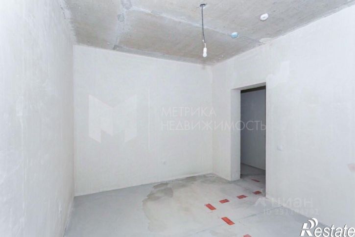 3-комн квартира улица Пожарных и спасателей, 1,  д. 1