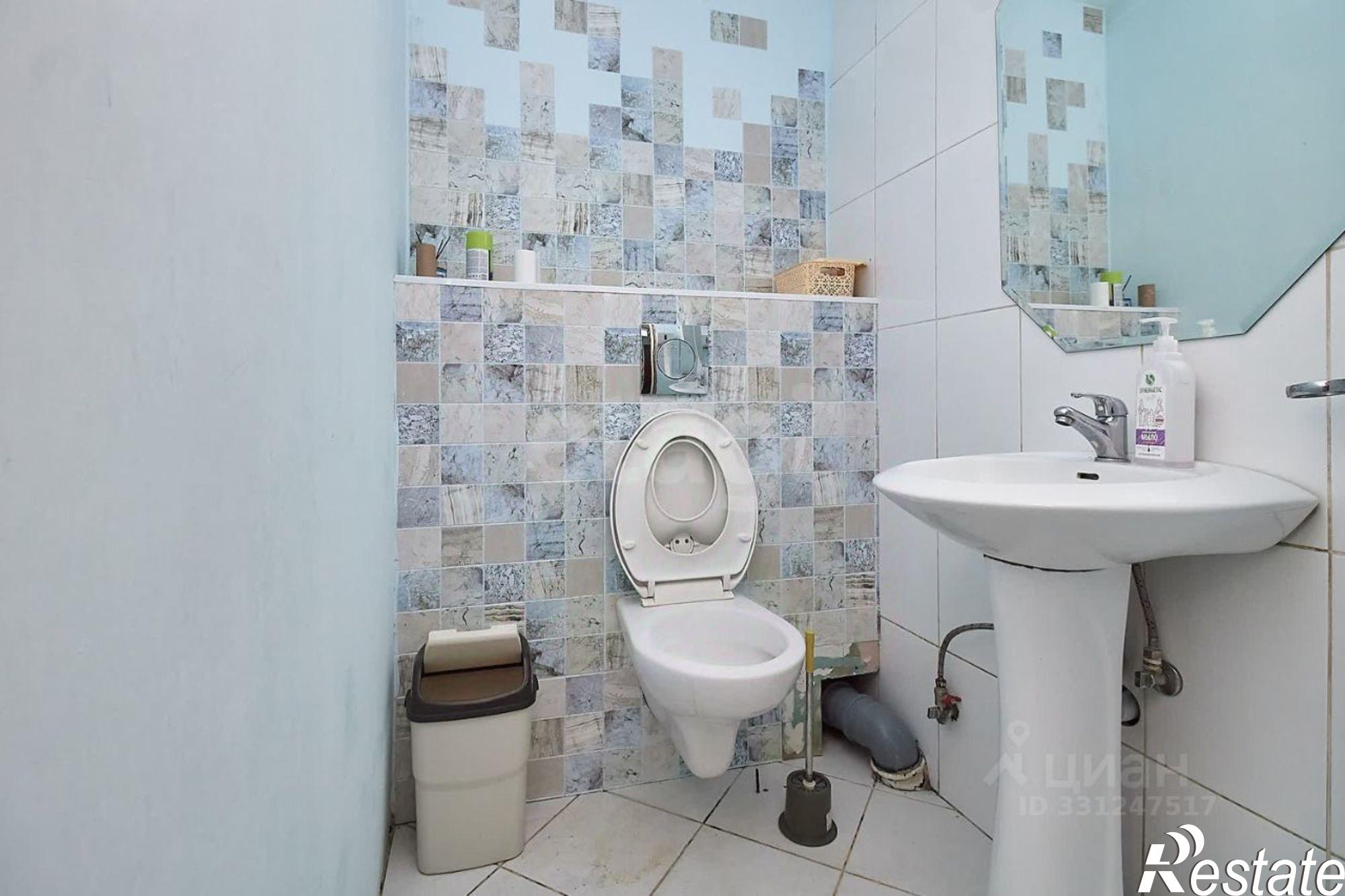 Купить офис, помещение под офис за 15 500 100 рублей на ул Республики, 160/1
