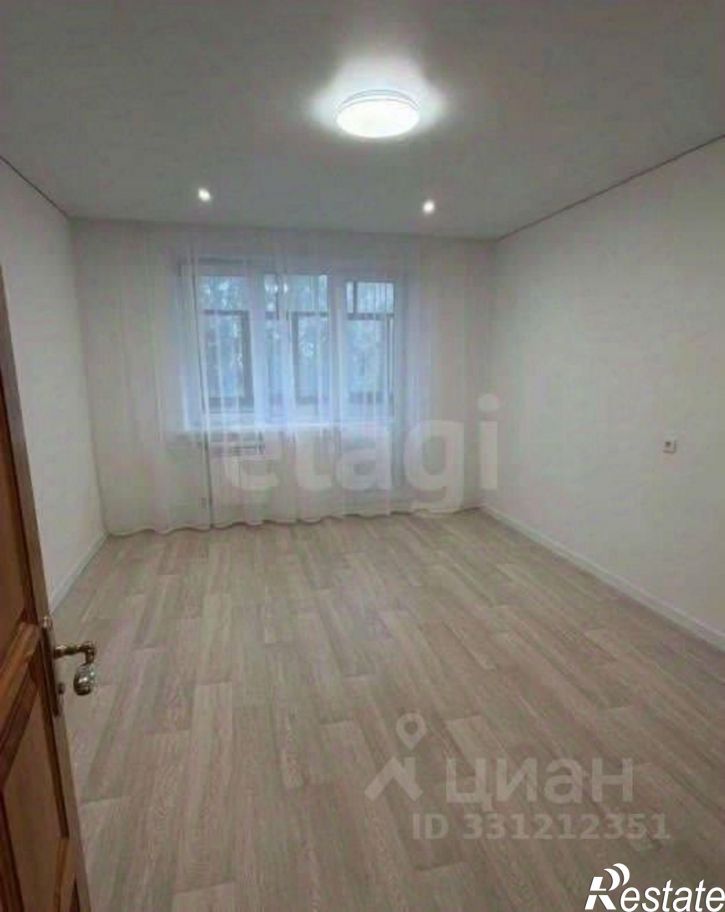 2-комн квартира Московский тракт, 143 к2,  д. 143 к2