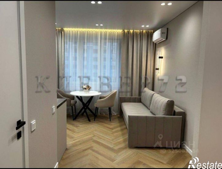 1-комн квартира Новгородская улица, 20,  д. 20