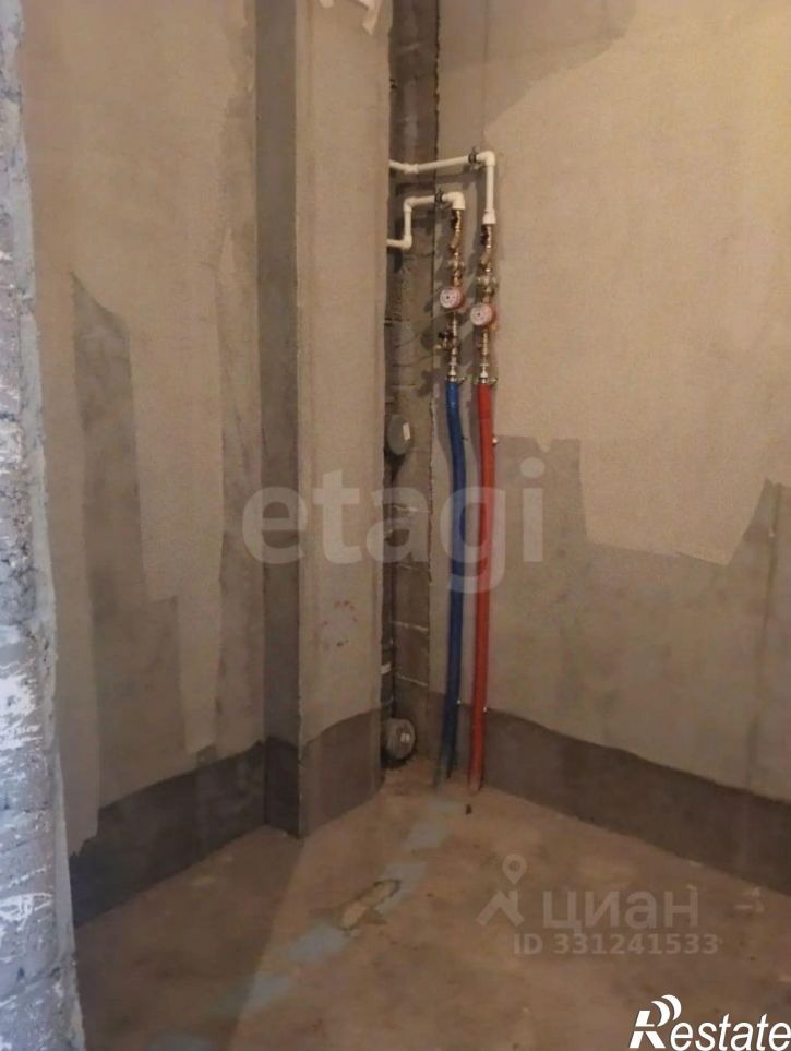 1-комн квартира ул Сергея Свиридова, 15,  д. 15