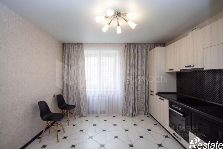 3-комн квартира ул Кремлевская, 102,  д. 102