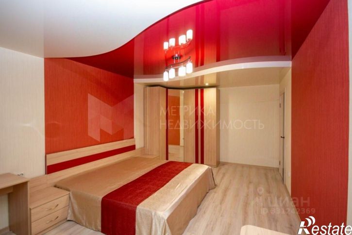 3-комн квартира ул Кремлевская, 102,  д. 102