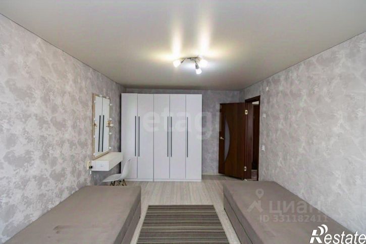 2-комн квартира ул Республики, 220,  д. 220
