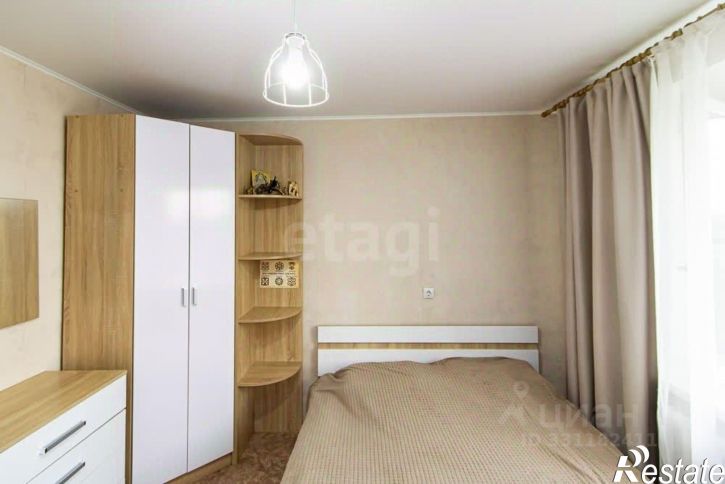 2-комн квартира ул Республики, 220,  д. 220