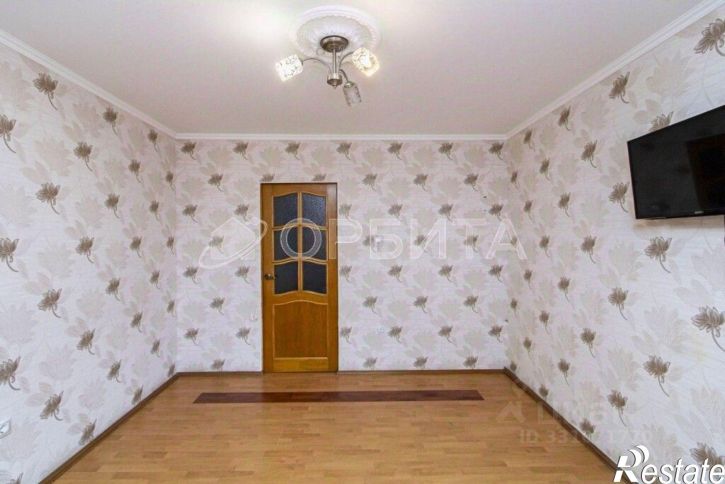 2-комн квартира улица Малыгина, 8,  д. 8