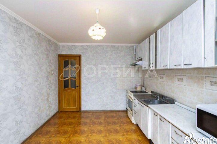 2-комн квартира улица Малыгина, 8,  д. 8
