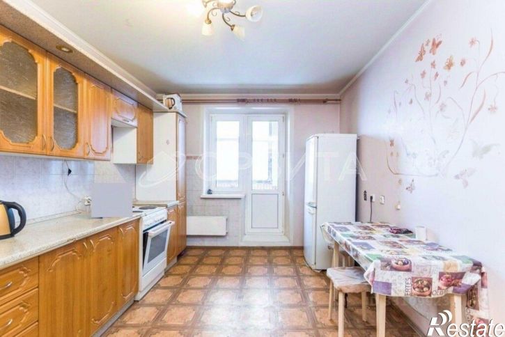 2-комн квартира улица Мельникайте, 125,  д. 125
