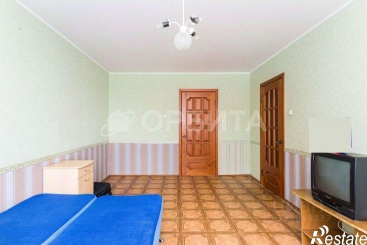 2-комн квартира улица Мельникайте, 125,  д. 125