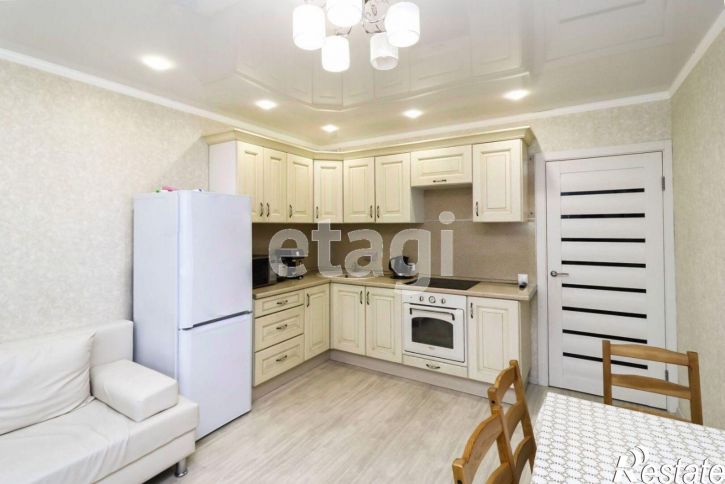 3-комн квартира ул Кремлевская, 85 1,  д. 85 1,  к. 1