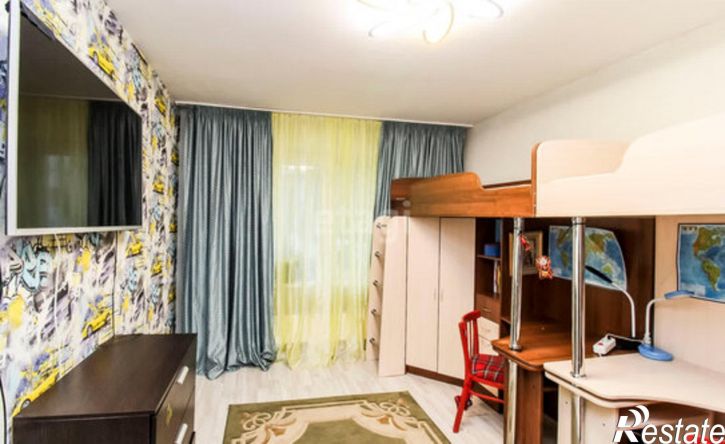 3-комн квартира улица Домостроителей, 8,  д. 8