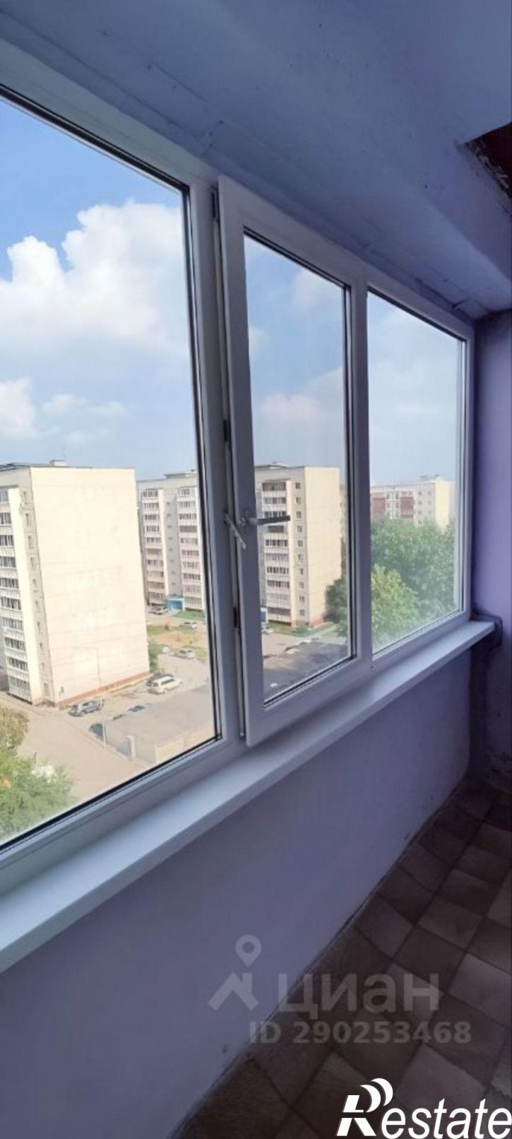 2-комн квартира улица Болотникова, 11,  д. 11