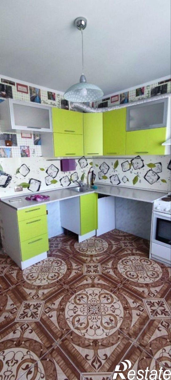 2-комн квартира улица Болотникова, 11,  д. 11