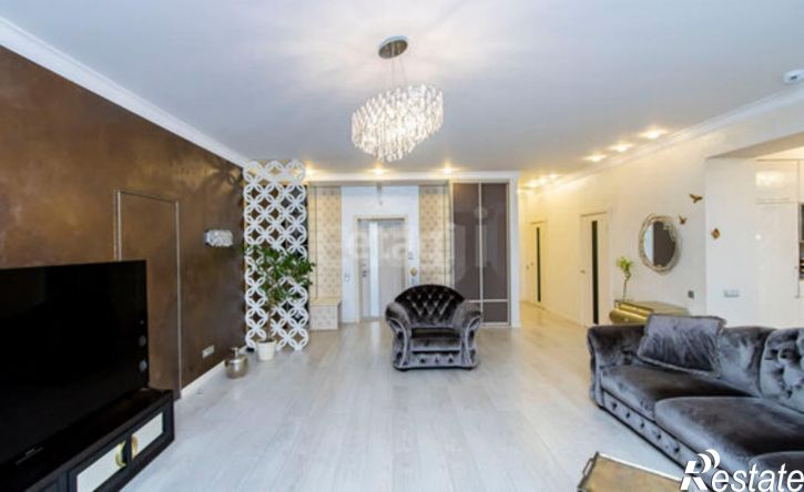 3-комн квартира ул Кузнецова, 13,  д. 13