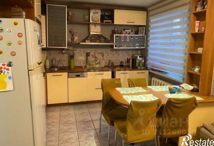 4-комн квартира ул Циолковского, 15,  д. 15