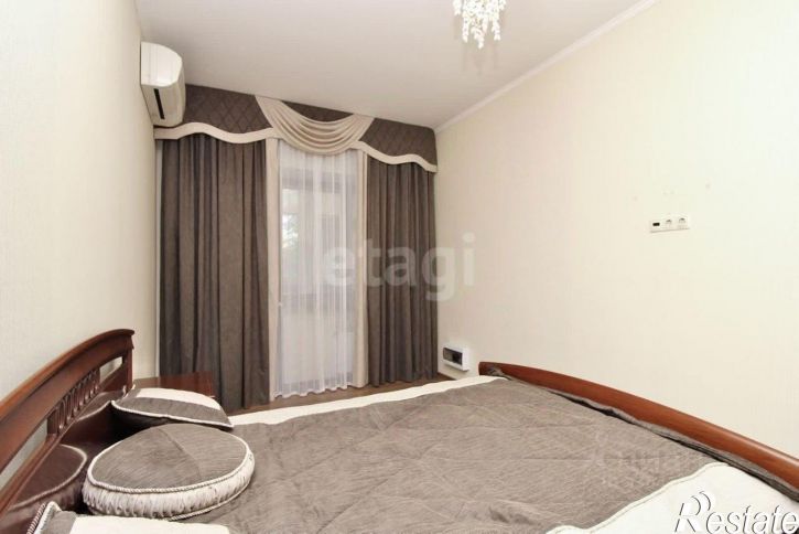 4-комн квартира ул Перекопская, 3,  д. 3