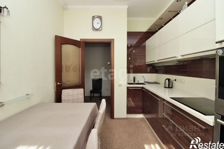 4-комн квартира ул Перекопская, 3,  д. 3