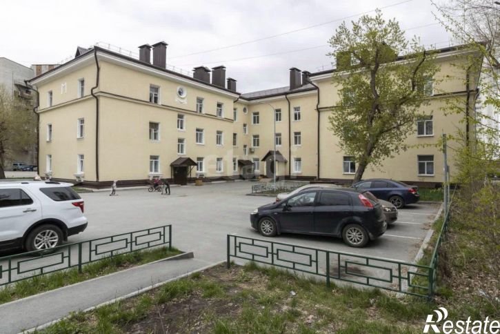 2-комн квартира ул Котельщиков, 1,  д. 1