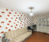 1-комн, 32кв м, этаж 3/9 улица Республики, 196