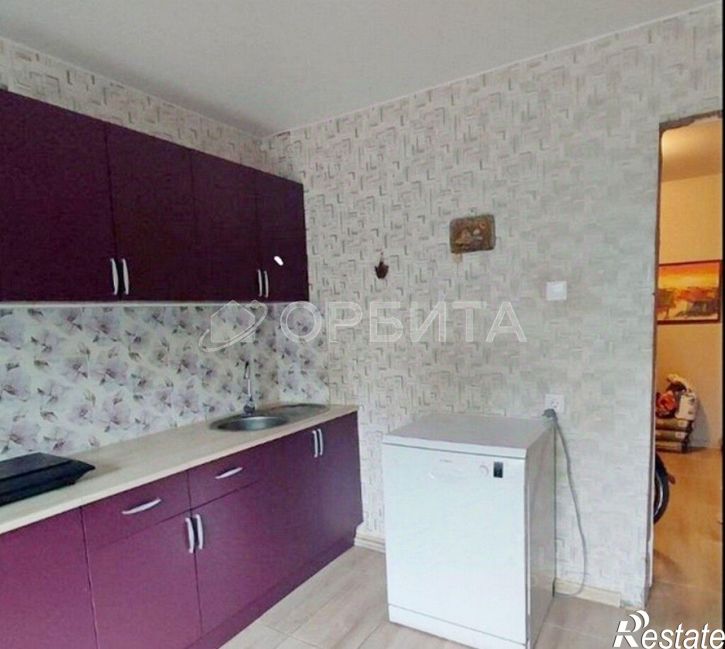 2-комн квартира Широтная улица, 83,  д. 83