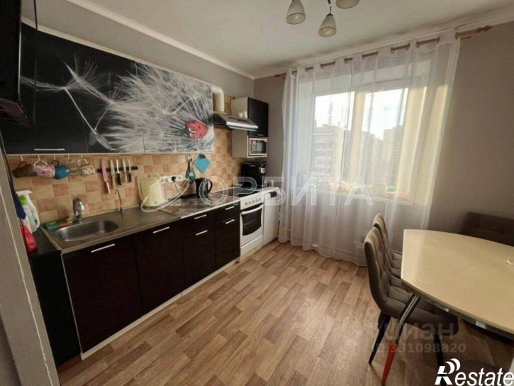 2-комн квартира пр-д 9 Мая, 2,  д. 2