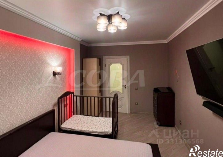 3-комн квартира Кремлёвская улица, 112 к1,  д. 112 к1