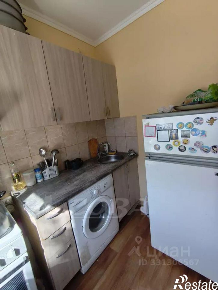 2-комн квартира улица Серова, 21,  д. 21