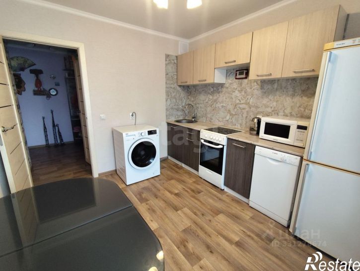2-комн квартира Ямбургский пр-д, 3,  д. 3