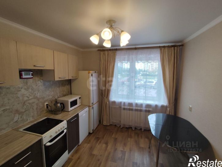 2-комн квартира Ямбургский пр-д, 3,  д. 3