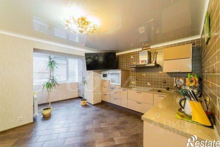 3-комн квартира ул Мельникайте, 138,  д. 138