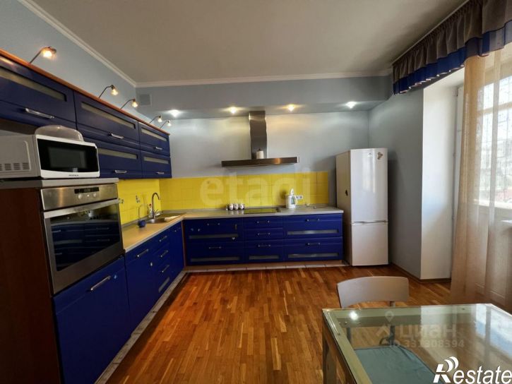 3-комн квартира ул Сакко, 5,  д. 5